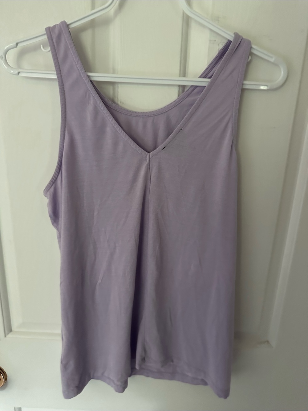 Women's Lavender V-Neck Tank Top - Lightweight Everyday Layering
